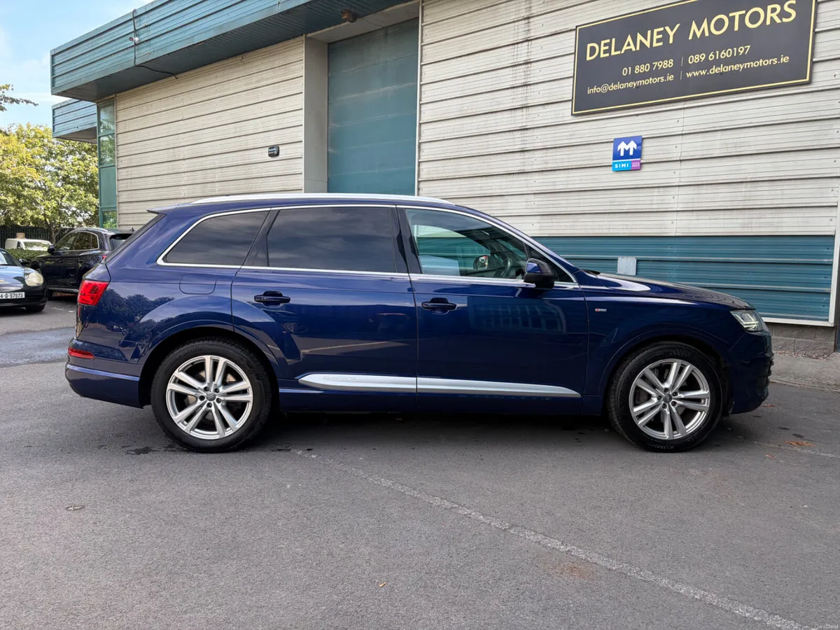 192 Audi Q7 N1 2 Seat Commercial Van - Image 4