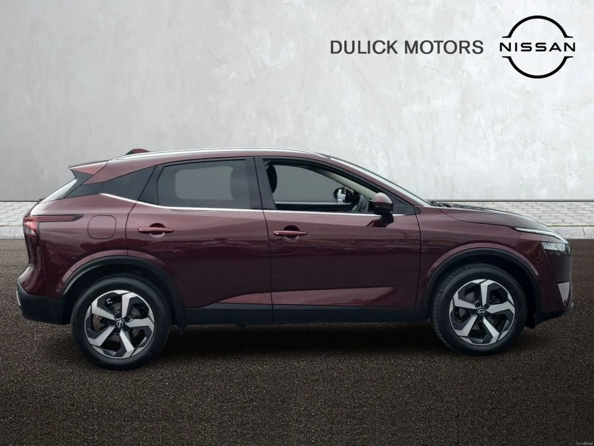 Nissan Qashqai 1.3 PET MILD HYBRID SV PREMIUM - Image 3