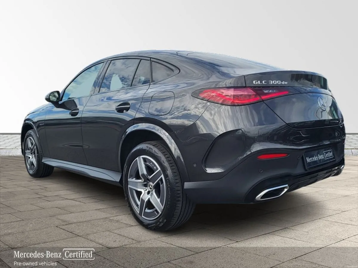 Mercedes-Benz GLC GLC300de Coupe 4MATIC  AMG Line - Image 3