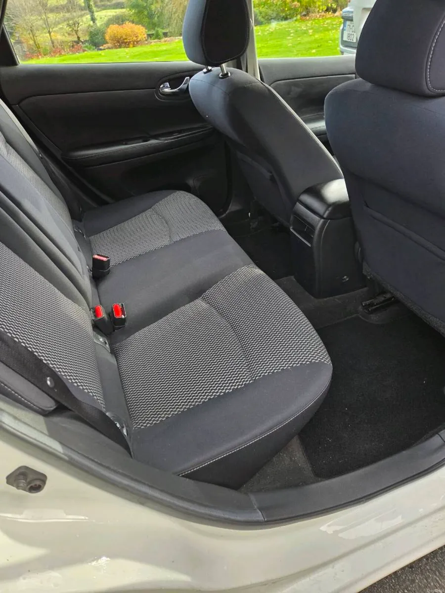 Nissan Pulsar - Image 5