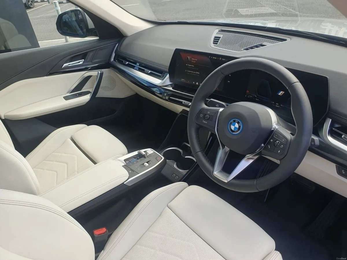 BMW X1 xDrive25e xLine - Image 6