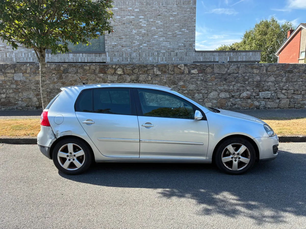 Volkswagen Golf 1.4 GT Sport - NCT / TAX - Image 4