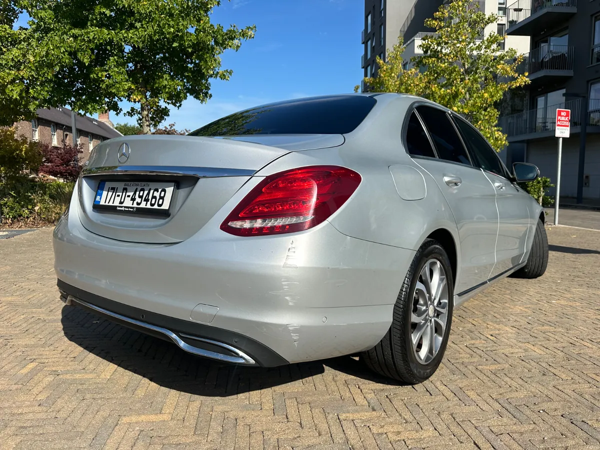 Mercedes-Benz C-Class C220d - Image 4