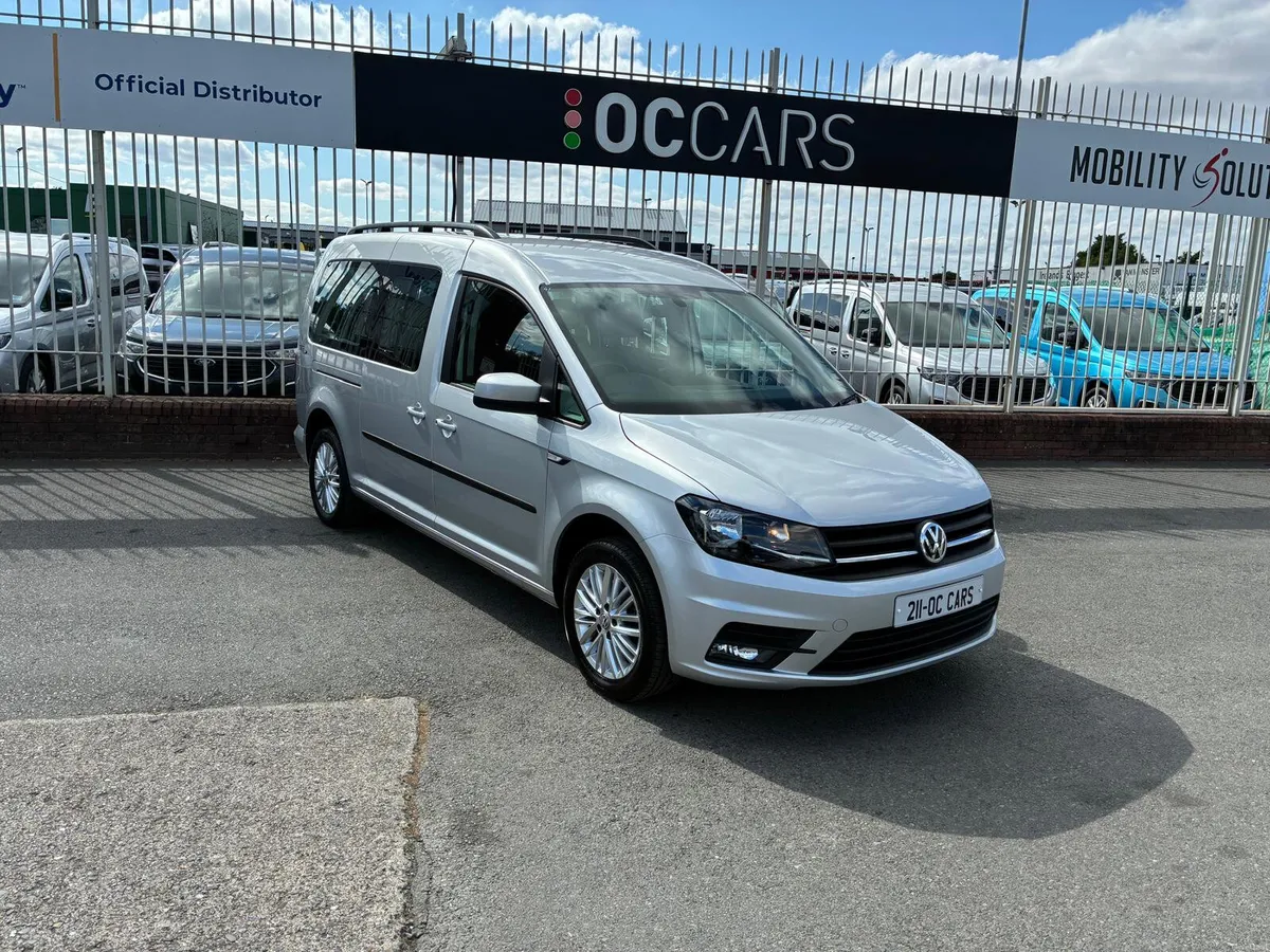 Wheelchair Accessible VW Caddy Vista 5 Seats+WC - Image 2