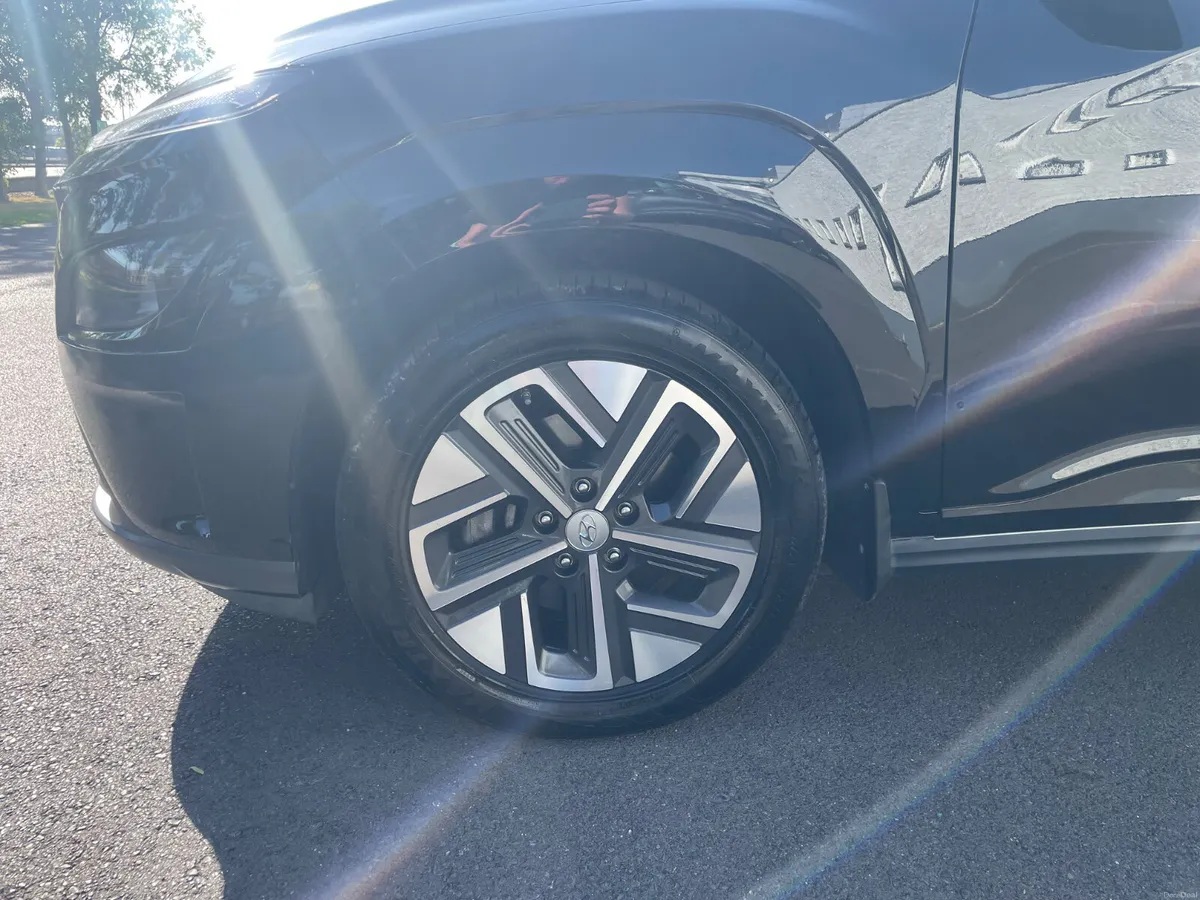 64KWH - PREMIUM SE - APPLE PLAY - 120TAX - NEW NCT - Image 2