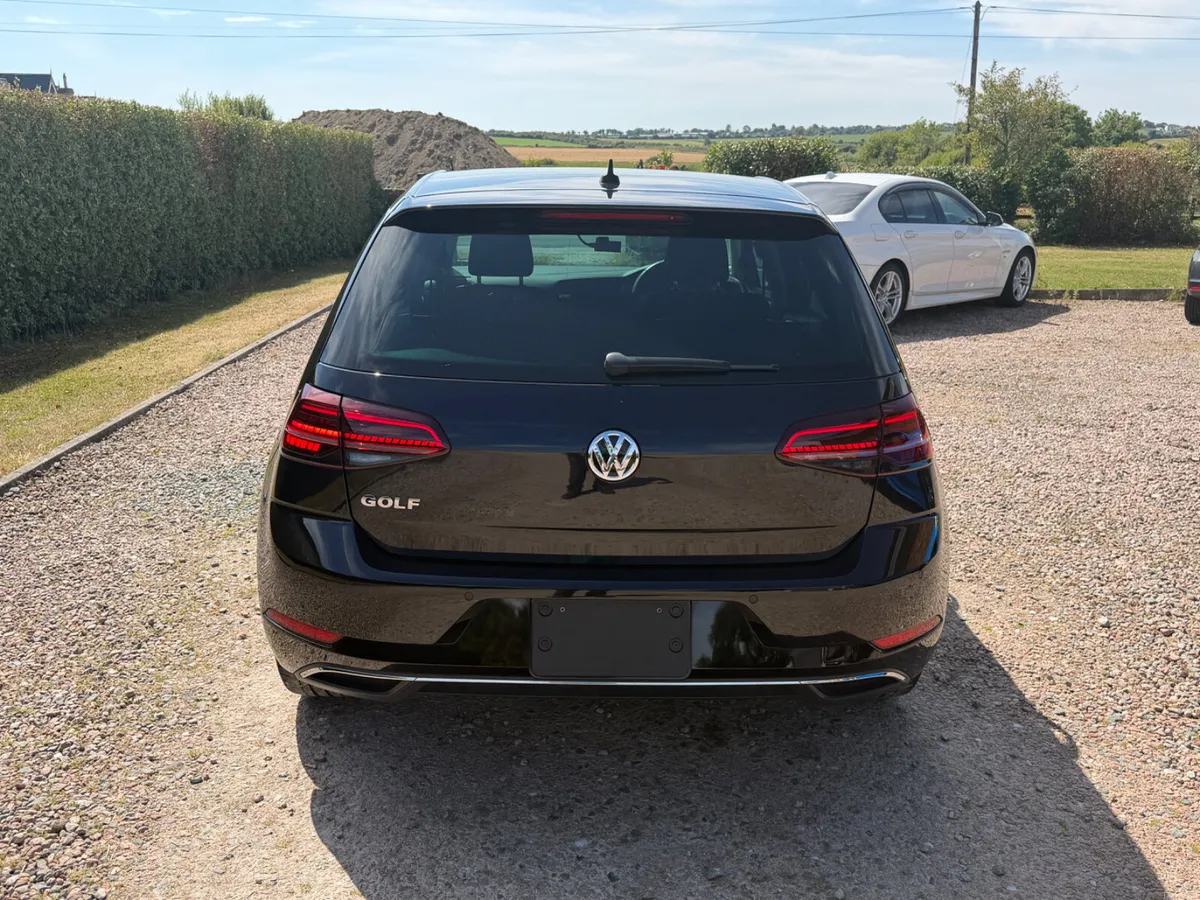 201 Volkswagen Golf Meister LOW KM - Image 5