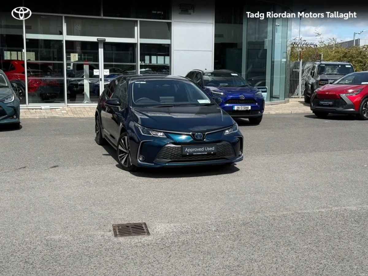 Toyota Corolla Corolla Saloon Lunasport - Image 1