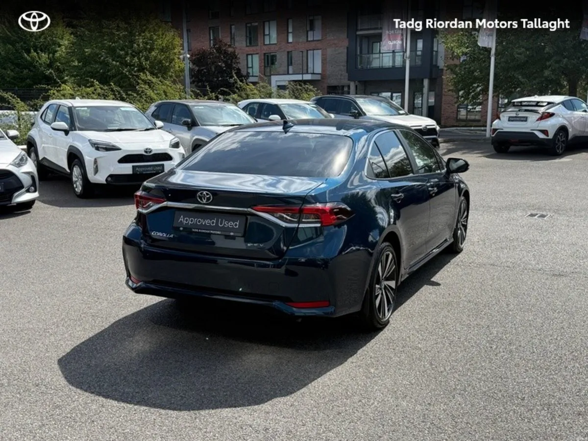 Toyota Corolla Corolla Saloon Lunasport - Image 2