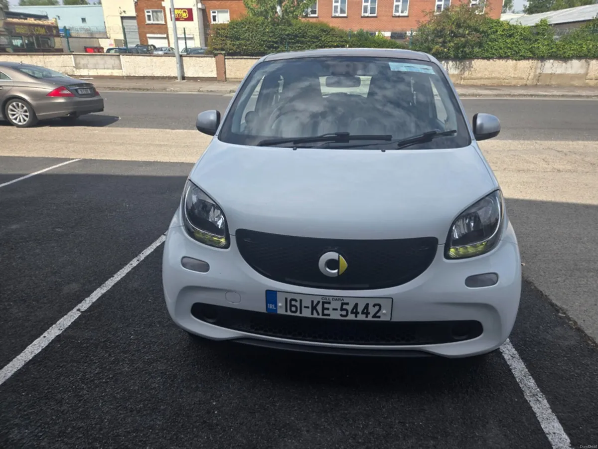 Smart Forfour 1.0 PRIME PREMIUM 5DR 0.9 CAR LOW MI - Image 2