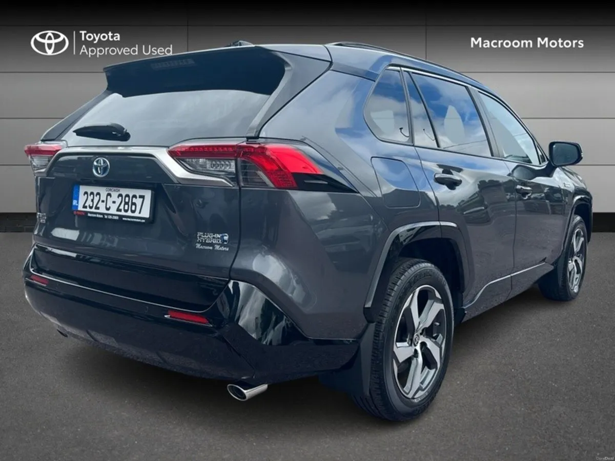 Toyota RAV4 RAV4 PLUG-IN HYBRID SOL - Image 2