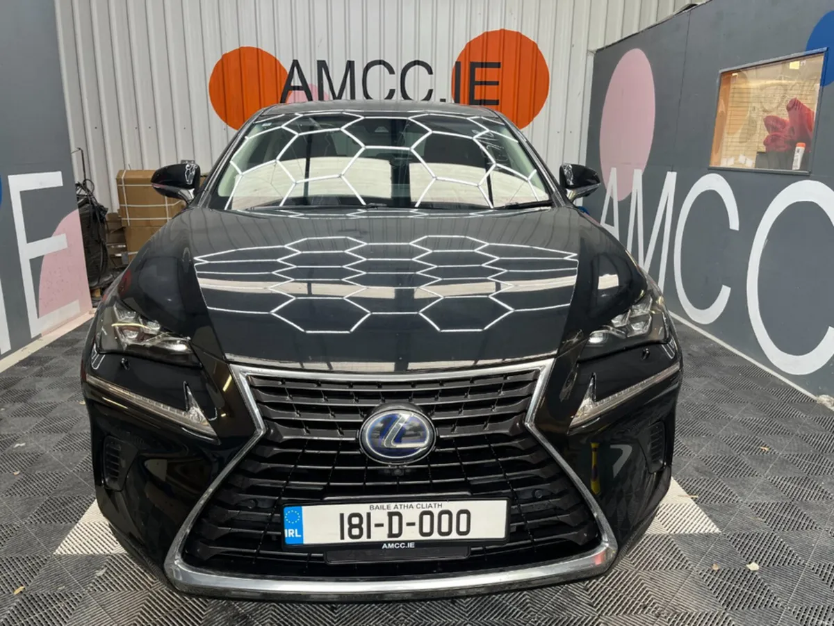 Lexus NX LEXUX NX300H VERSION L 2.5 AUTOMATIC / CR - Image 2