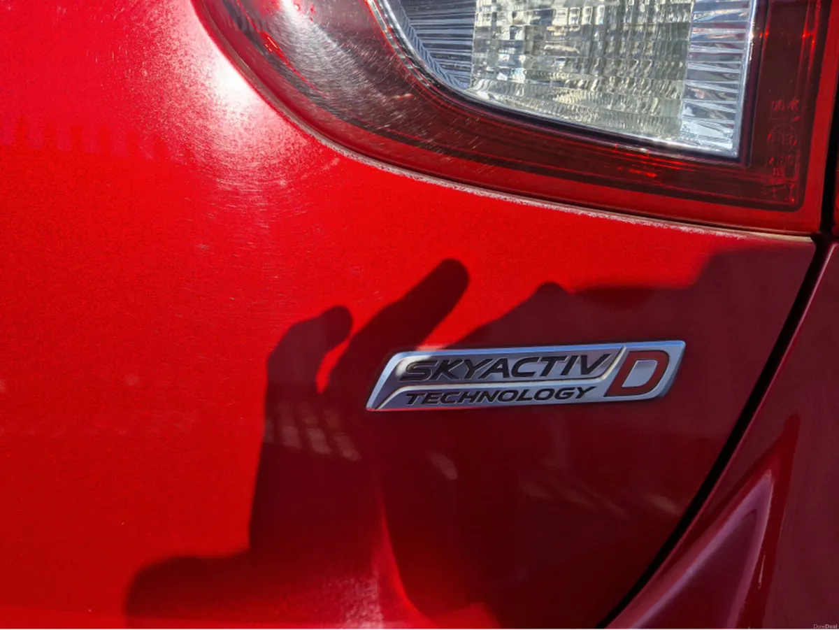 Mazda Mazda2 1.5 AUTO DIESEL - Image 6