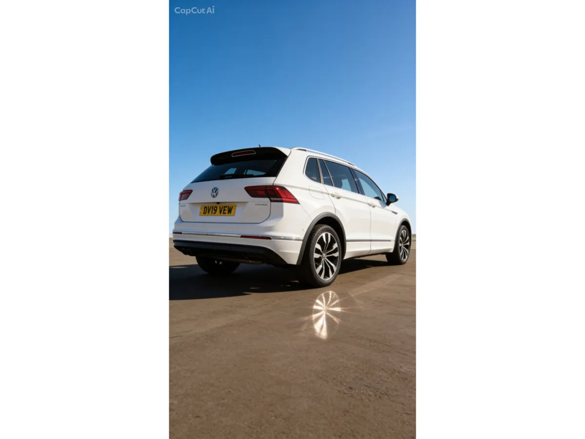 Volkswagen Tiguan R-LINE TECH TDI - Image 2