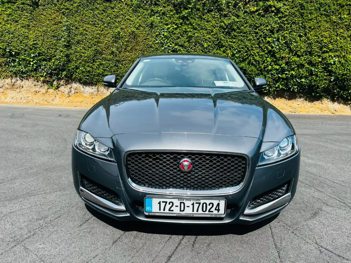 Jaguar XF MY18 2.0 D RWD PORTFOLIO 4DR A - Image 6