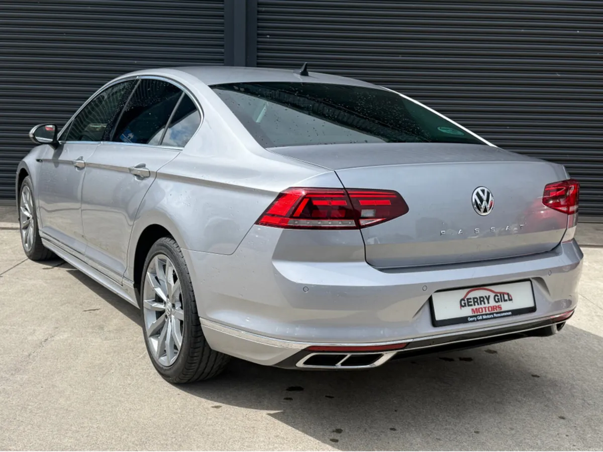 Volkswagen Passat R-LINE 2.0 TDI 150BHP AUTO - Image 6