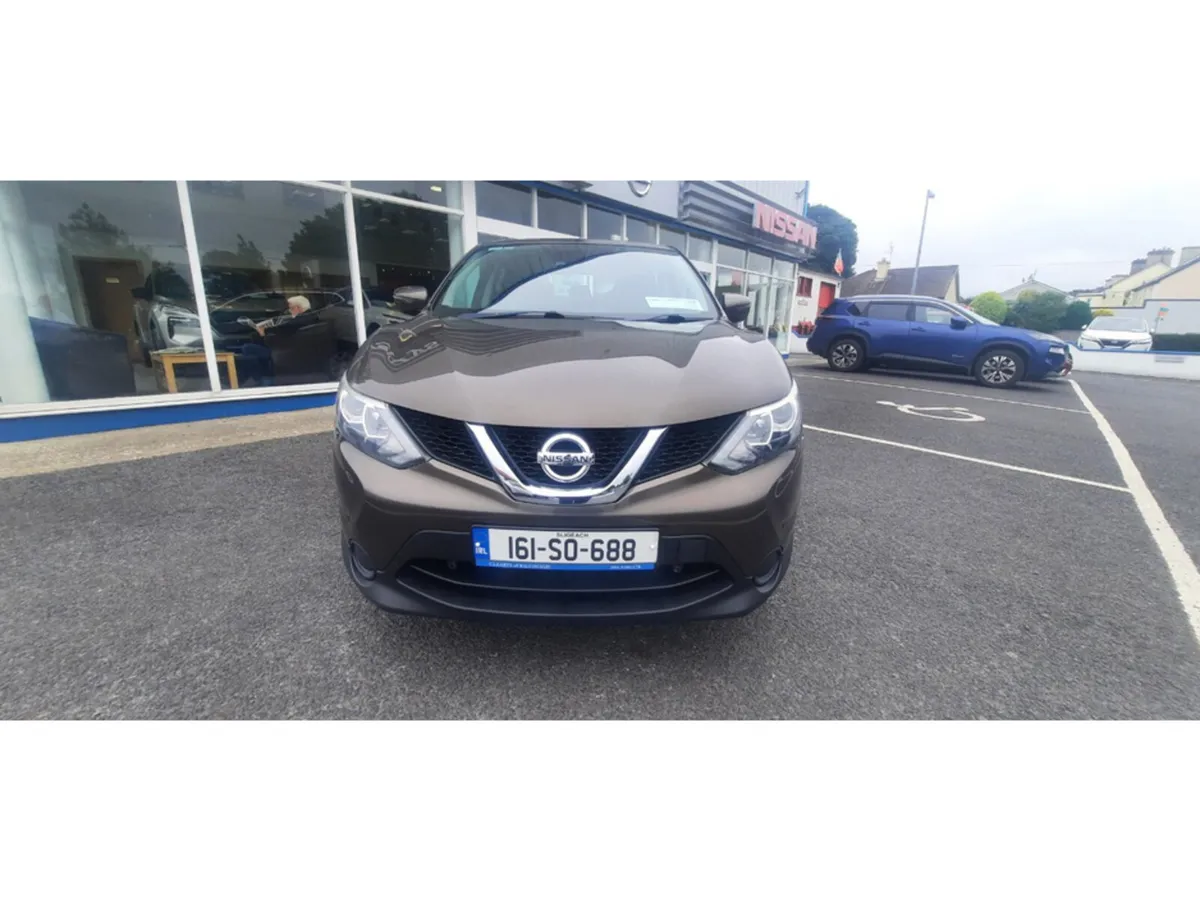 Nissan Qashqai 1.5 XE SAFETY PK E6 4DR - Image 2