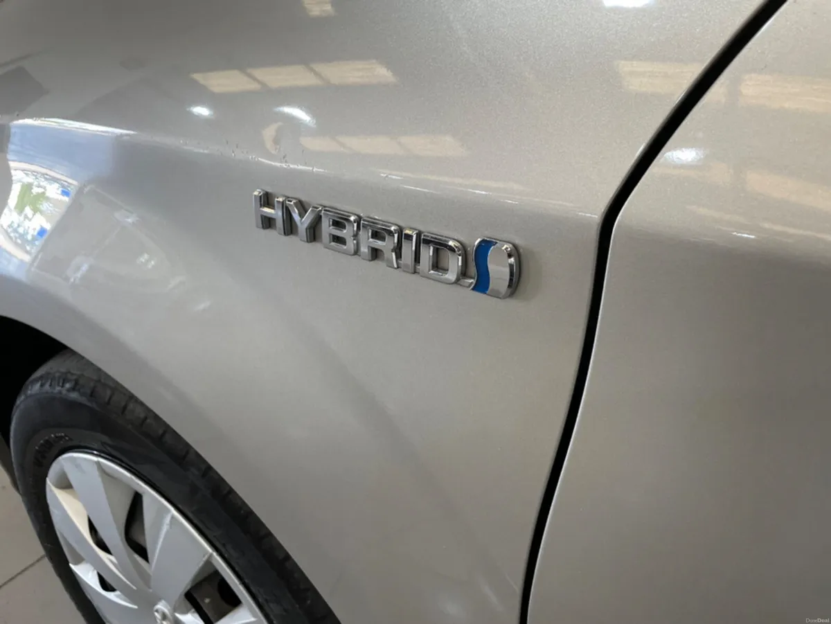 Toyota Corolla 4DR AUTO PETROL HYBRID NEW NCT - Image 6