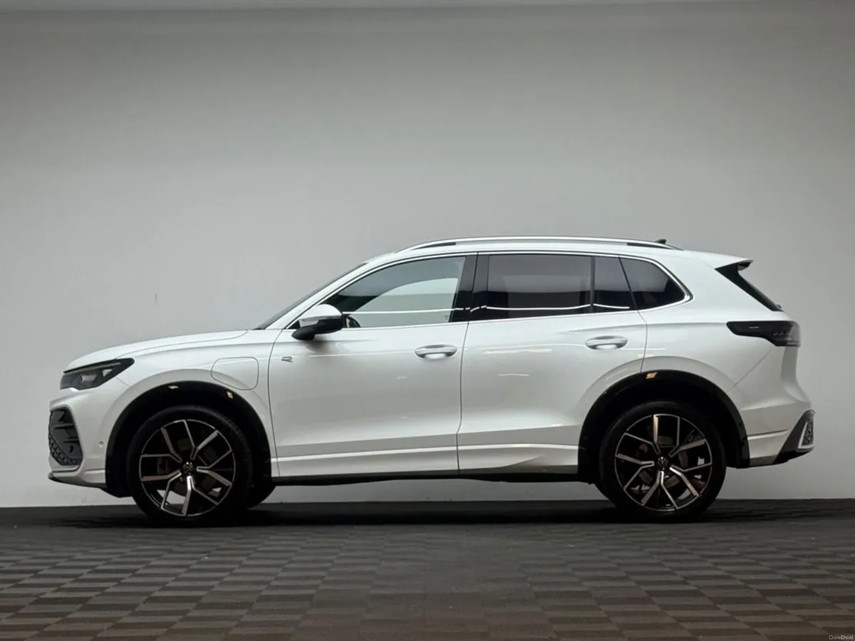 Volkswagen Tiguan R-LINE 1.5 TSI PHEV DSG - Image 4