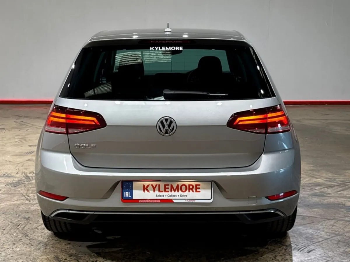 Volkswagen Golf 1.2 AUTOMATIC TSI COMFORT LINE - F - Image 4