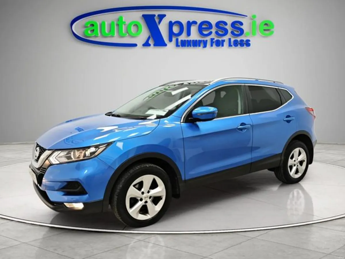 Nissan Qashqai 1.5 DSL SV DCT Automatic, Reversing - Image 5