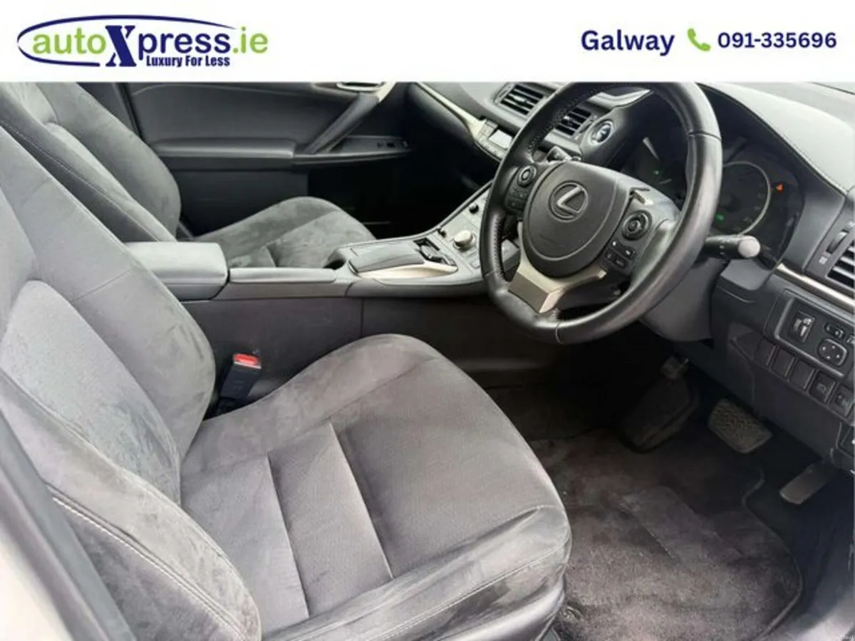 Lexus CT 1.8 Hybrid, Ultra Low mileage, Automatic - Image 2
