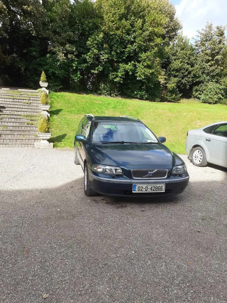 Volvo V70 2002 - Image 4