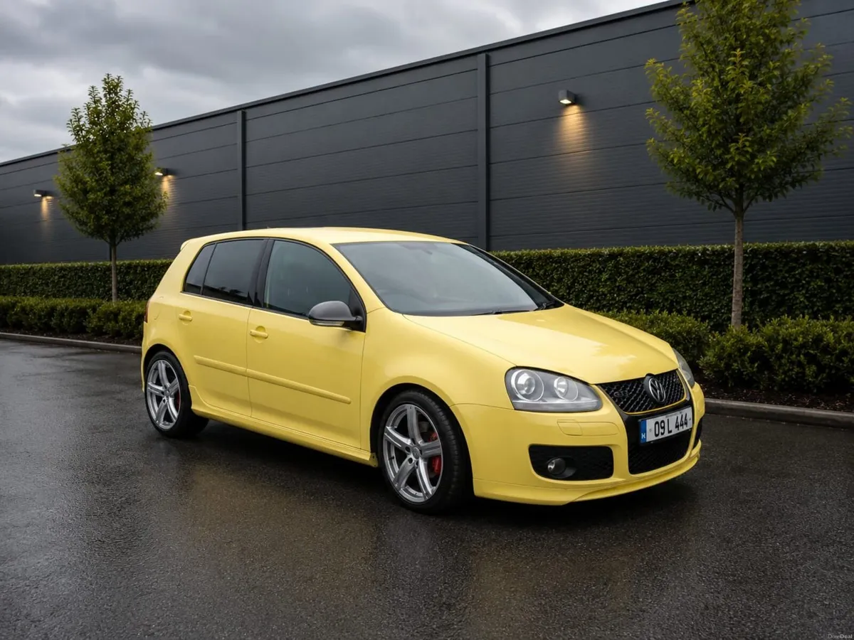 2009 VW Golf GTI Pirelli Edition only 66k kms! - Image 1