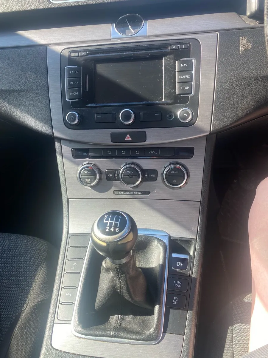 Volkswagen - Image 4