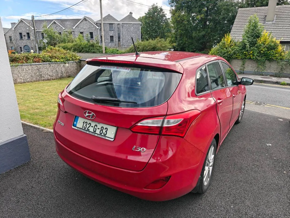 Hyundai i30 - Image 6