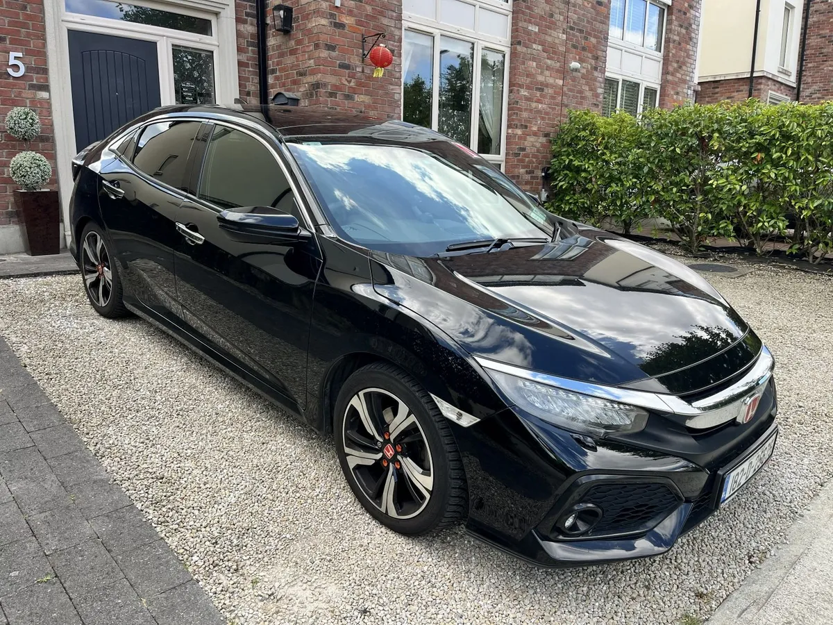 2018 Honda Civic 1.5 VTEC Turbo Prestige 180hp - Image 1