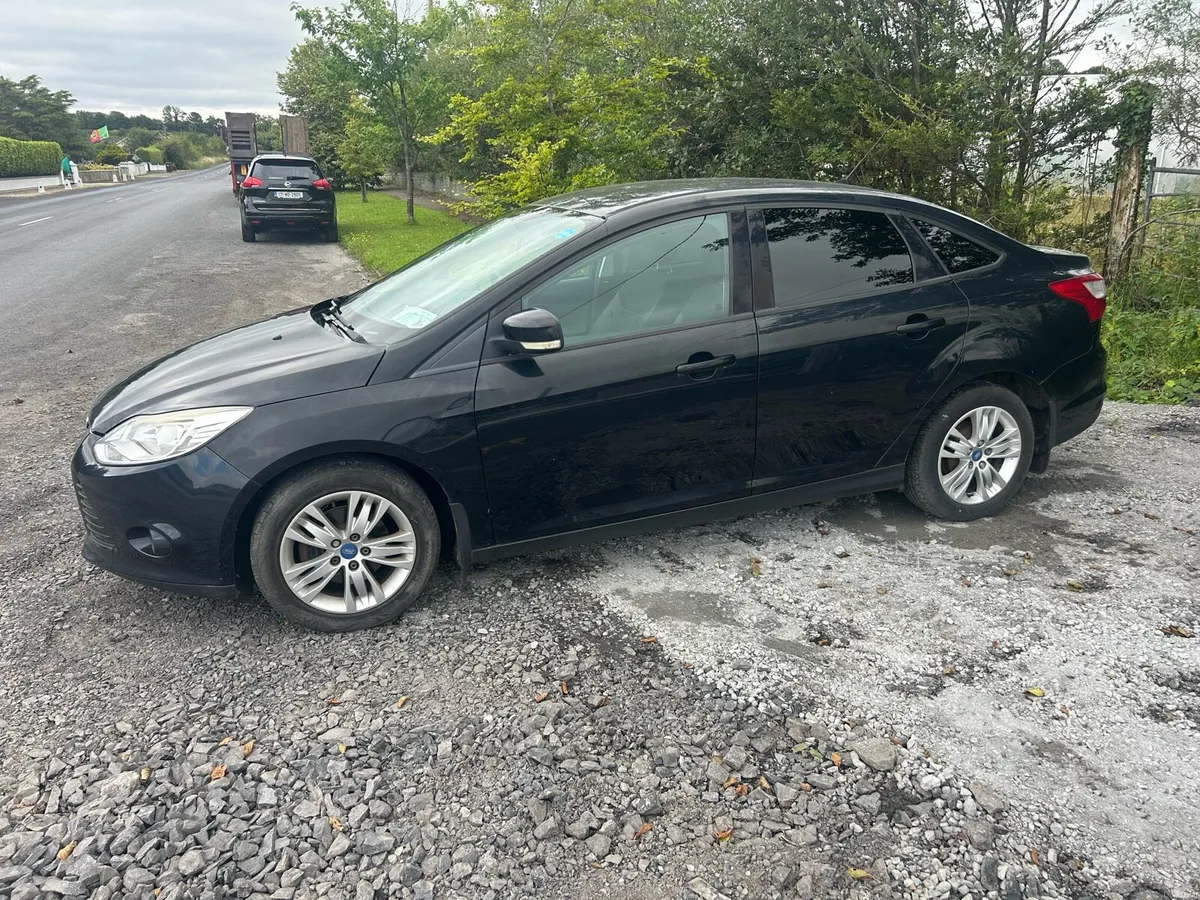 2012 Ford Focus  NEW NCT 01.27 - Image 1