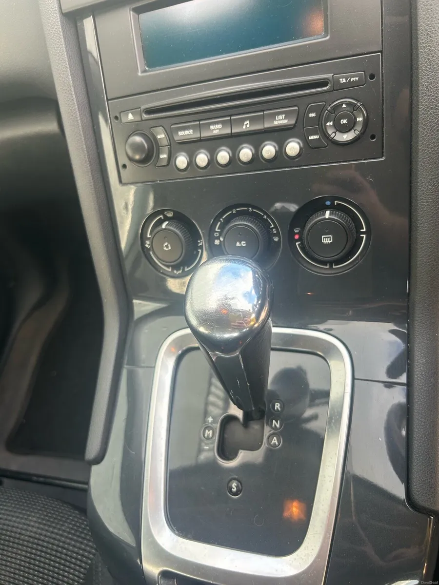 2011 Peugeot 3008 automatic NCT expires 12,26 - Image 5