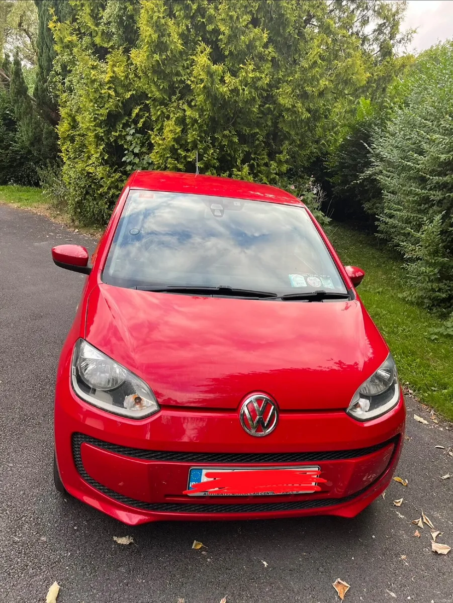 Volkswagen up! 2013 - Image 1