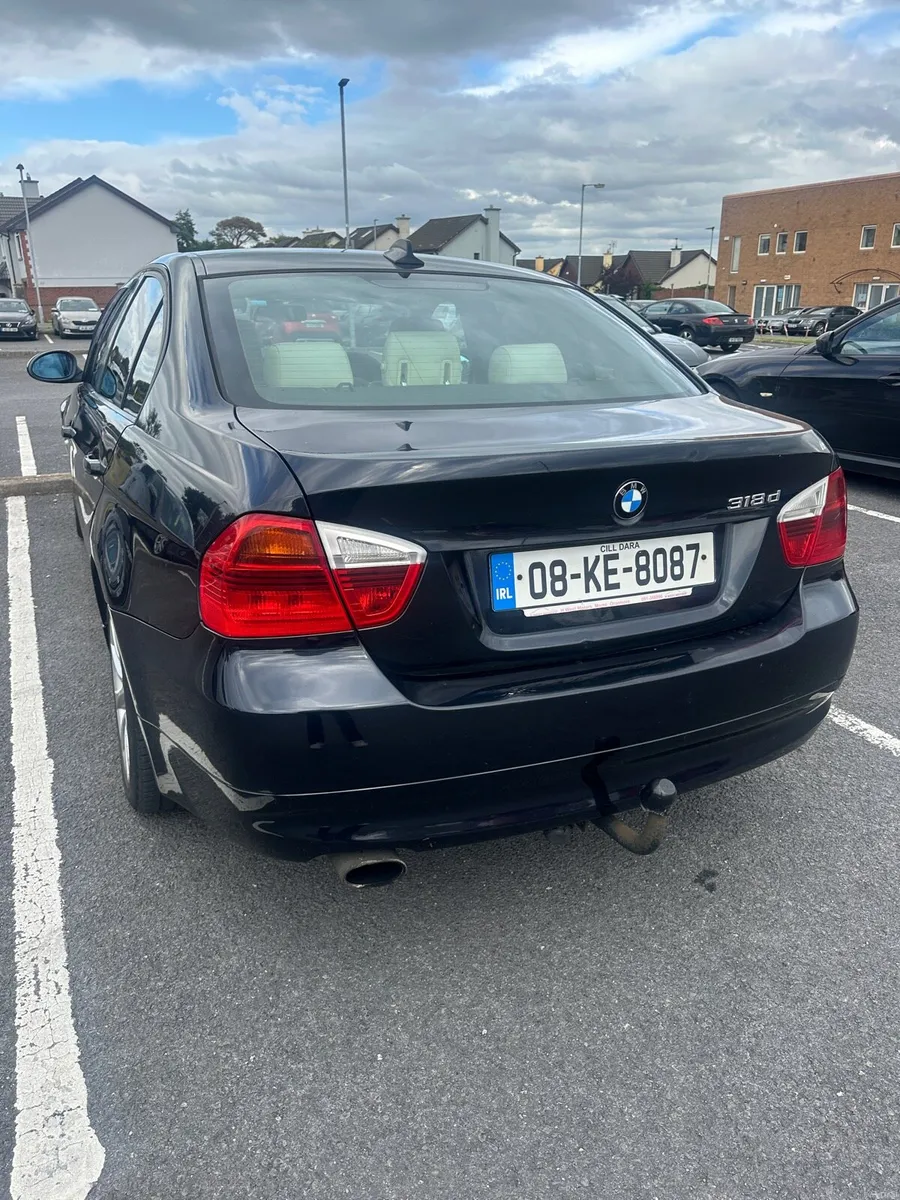 BMW 3 Series - Image 3