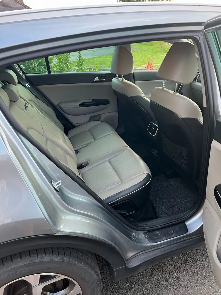 2019 Kia Sportage K3 1.6 Diesel **LOW KMS** - Image 6