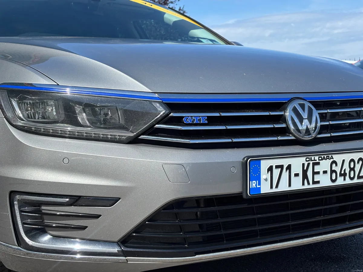 🔺Volkswagen Passat GTE 2017🔺AUTO ✅NCT & Service - Image 5