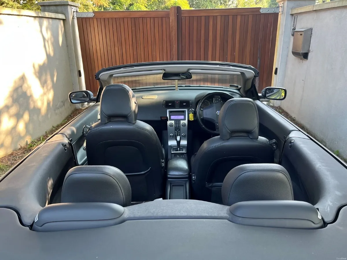 Volvo C70 Hard Top convertible 2007 - Image 2
