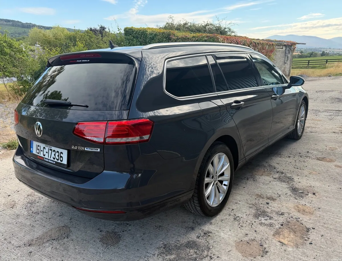 VOLKSWAGEN PASSAT 2.0 TDI SE BUSINESS BLUEMOTION - Image 4