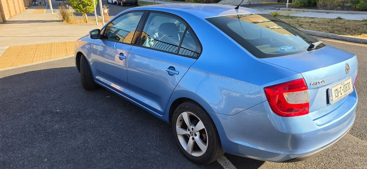 Skoda Rapid 2013 - Image 4