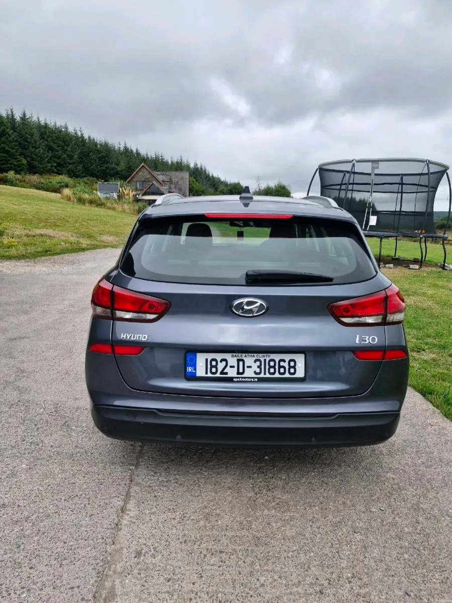 Hyundai i30 automatic - Image 2