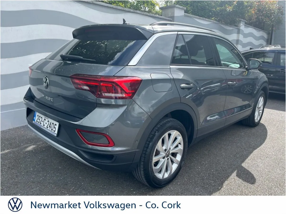 Volkswagen T-Roc EDITION 75 1.0TSI 6 SPEED 116BHP - Image 4