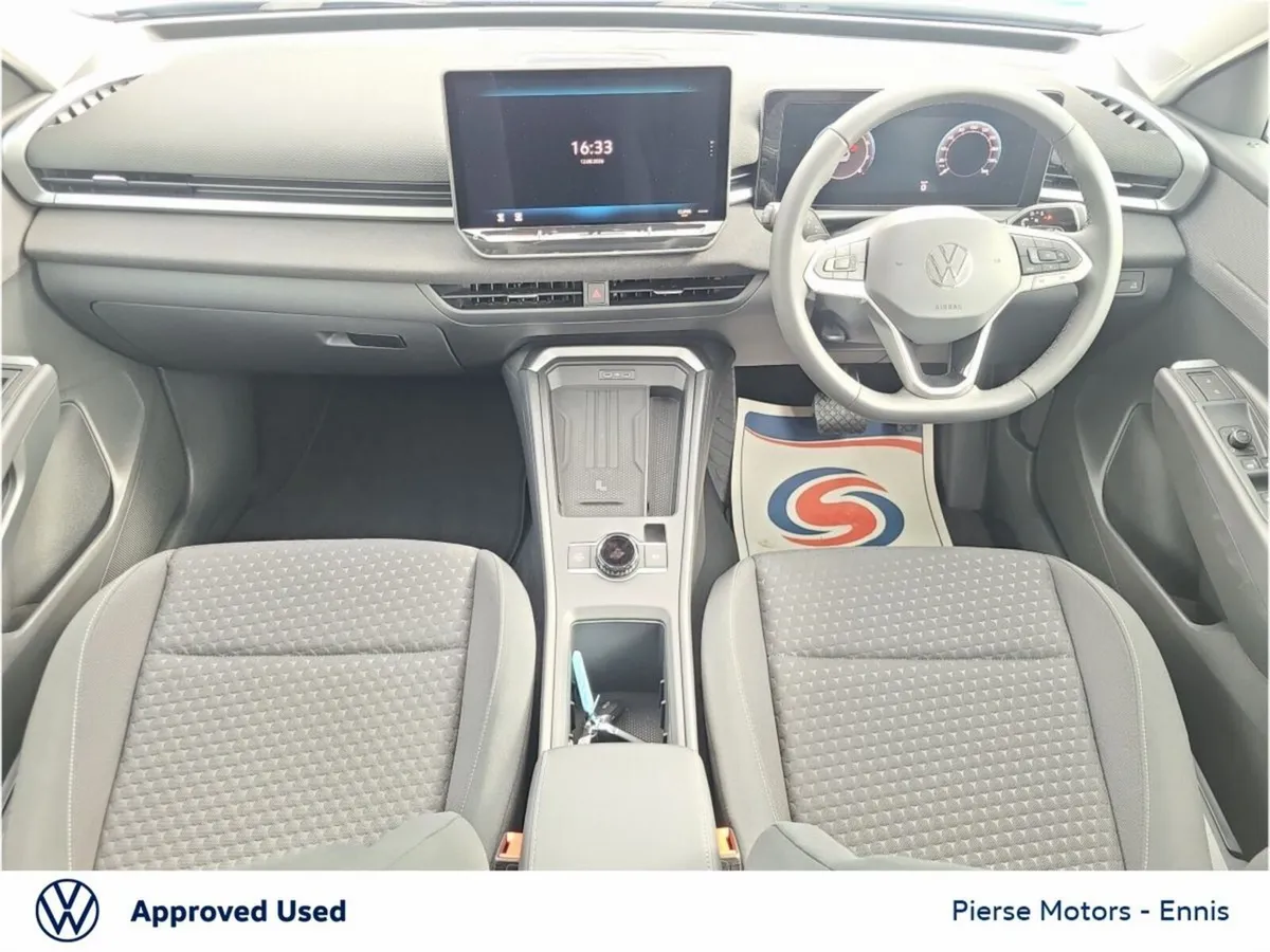 Volkswagen T-Roc LIFE 1.5TSI 116HP MHEV - Image 4