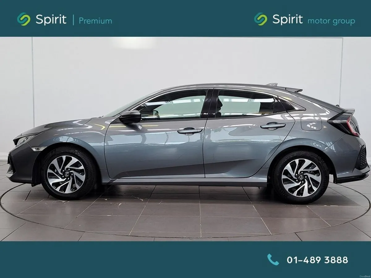 Honda Civic 1.0 VTEC Turbo Smart* Call Andrew 0862 - Image 6
