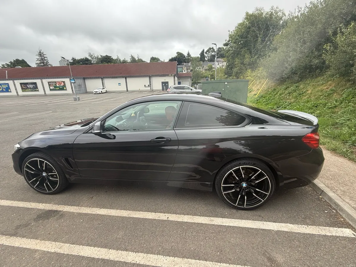 2014 BMW 420d xDrive Automatic – Red Leather - Image 4