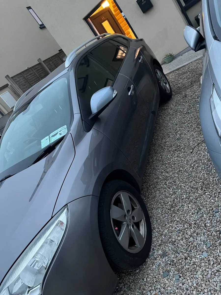 Renault grand Megane - Image 6