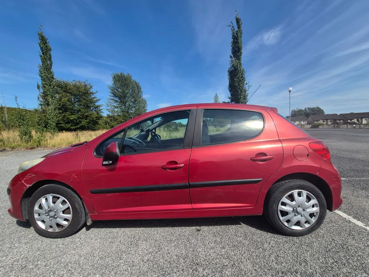 Peugeot 207 2008 - Image 2
