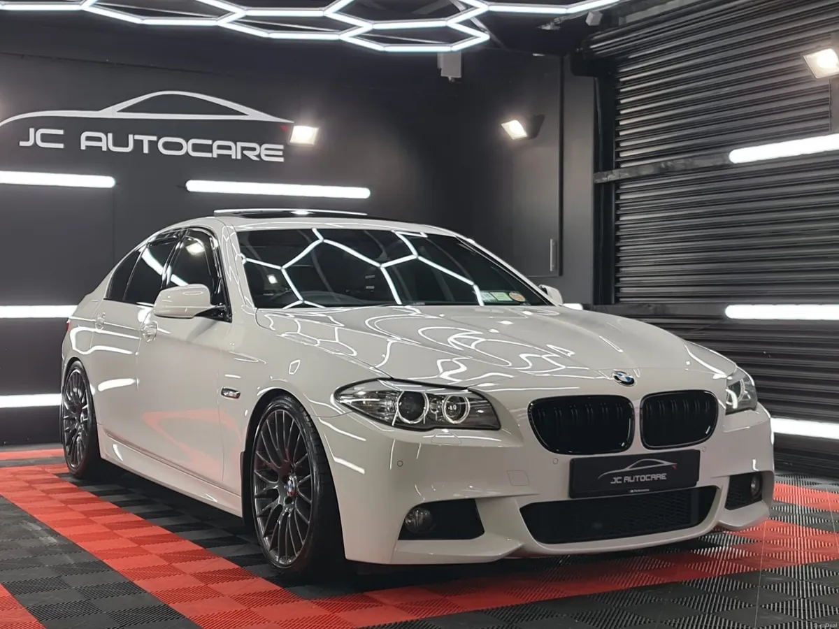 BMW 520 MSPORT SUNROOF MODEL - Image 5