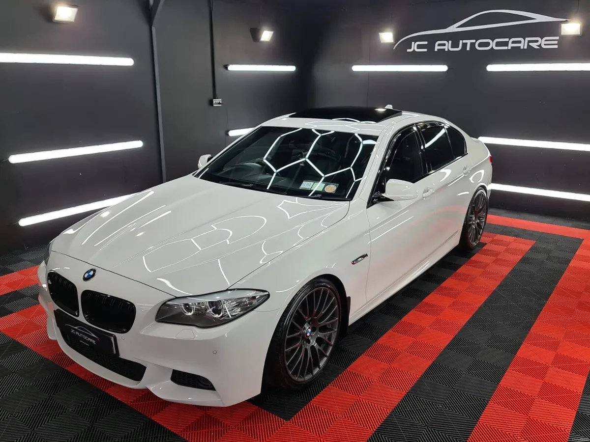 BMW 520 MSPORT SUNROOF MODEL - Image 2
