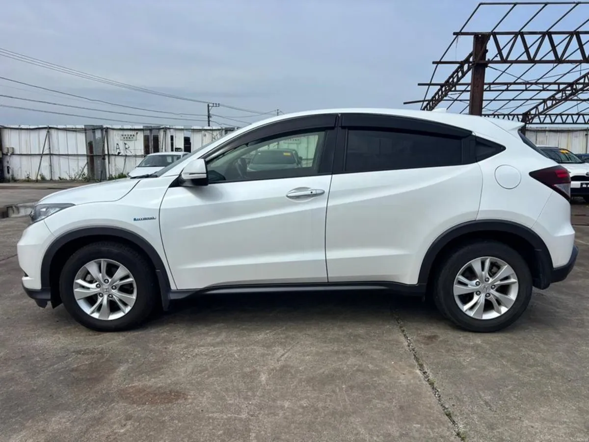 Honda Vezel X - Image 5