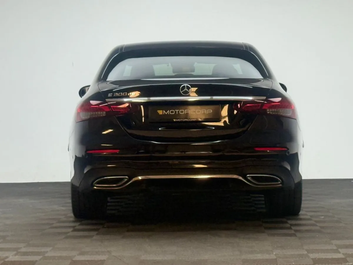 Mercedes-Benz E-Class 300DE AMG LINE - Image 6